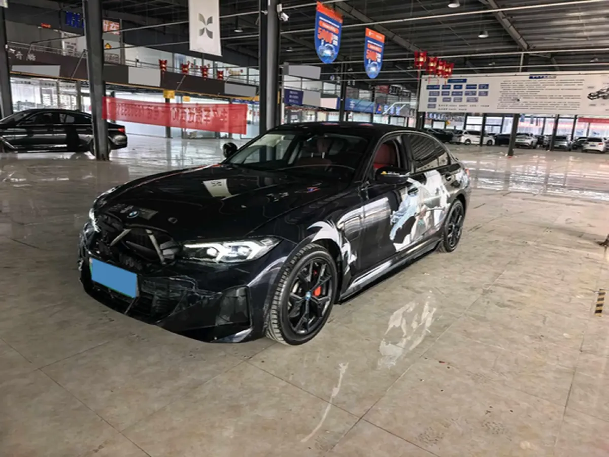 2024 BMW i3 BEV 70KWH,autocango,china used car exporter,china ev exporter,chinese used car exporter,chinese used ev exporter