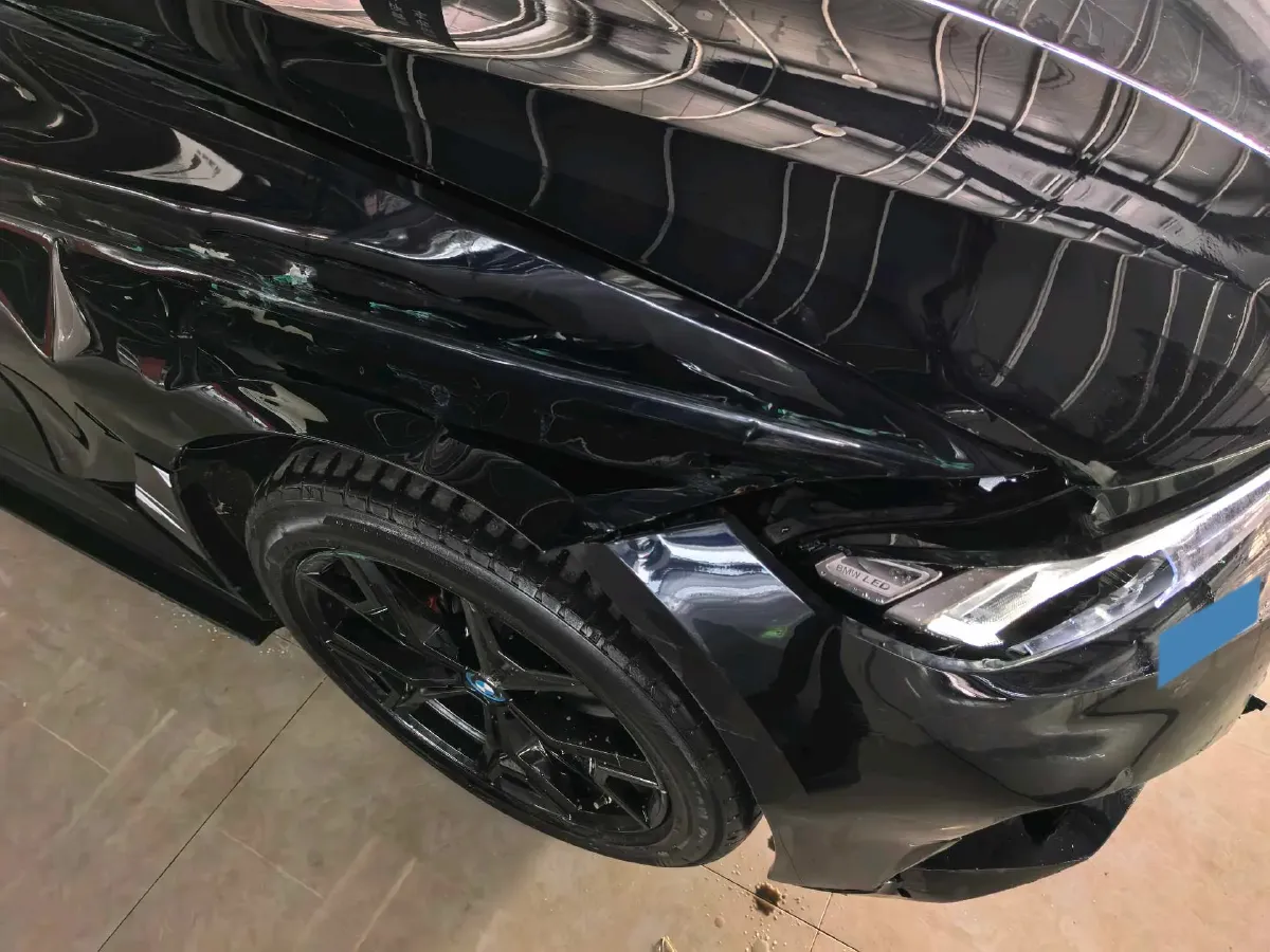 2024 BMW i3 BEV 70KWH,autocango,china used car exporter,china ev exporter,chinese used car exporter,chinese used ev exporter