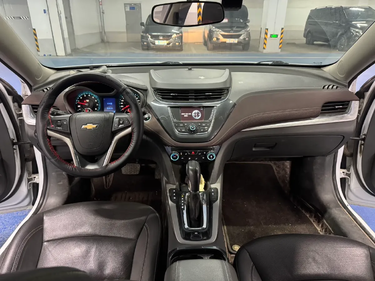 2018 Chevrolet Malibu 1.5T 170HP L4 6AT,autocango,china used car exporter,china ev exporter,chinese used car exporter,chinese used ev exporter