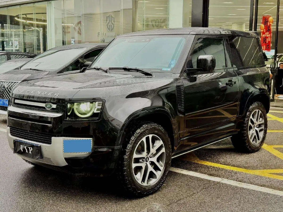 2023 Land Rover Defender 3.0T 400HP L6 8AT,autocango,china used car exporter,china ev exporter,chinese used car exporter,chinese used ev exporter