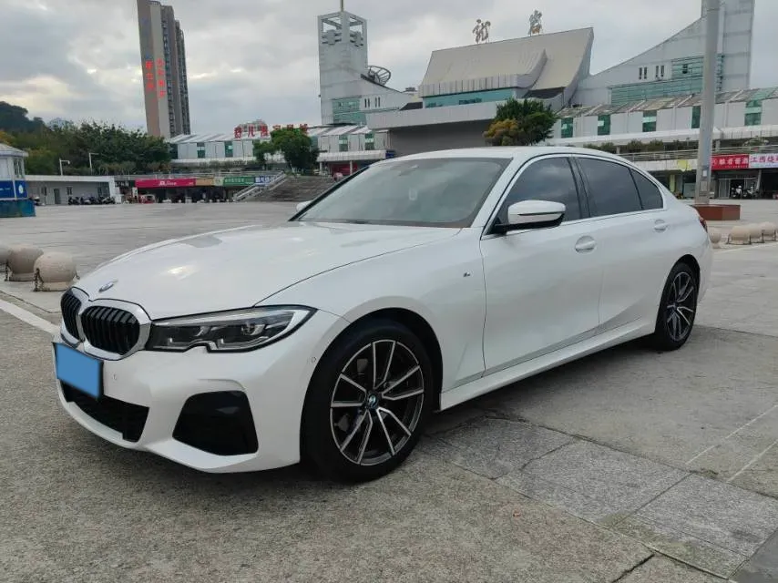 2021 BMW 3 Series 2.0T 184HP L4 8AT,autocango,china used car exporter,china ev exporter,chinese used car exporter,chinese used ev exporter