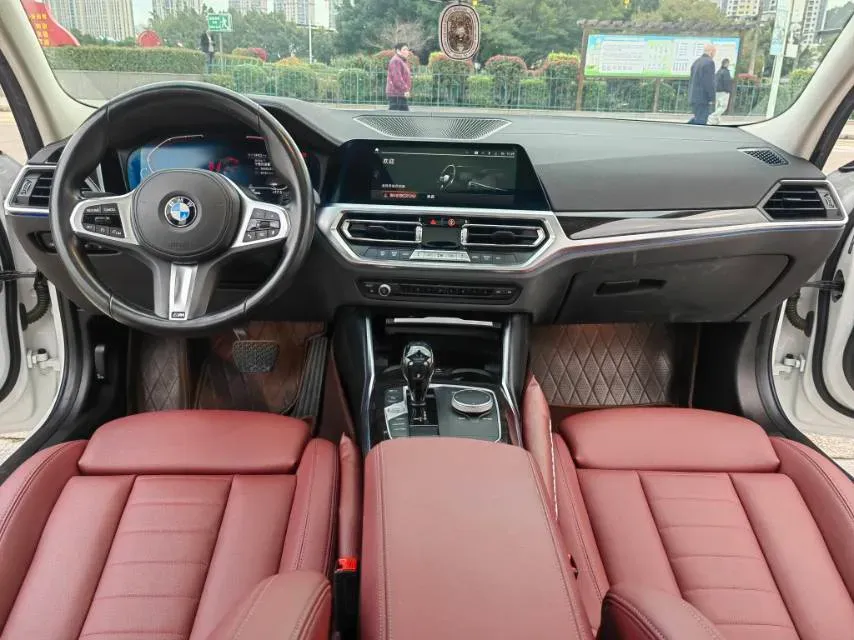 2021 BMW 3 Series 2.0T 184HP L4 8AT,autocango,china used car exporter,china ev exporter,chinese used car exporter,chinese used ev exporter