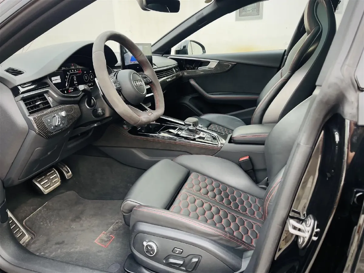 2023 Audi RS 5 2.9T 450HP V6 8AT,autocango,china used car exporter,china ev exporter,chinese used car exporter,chinese used ev exporter