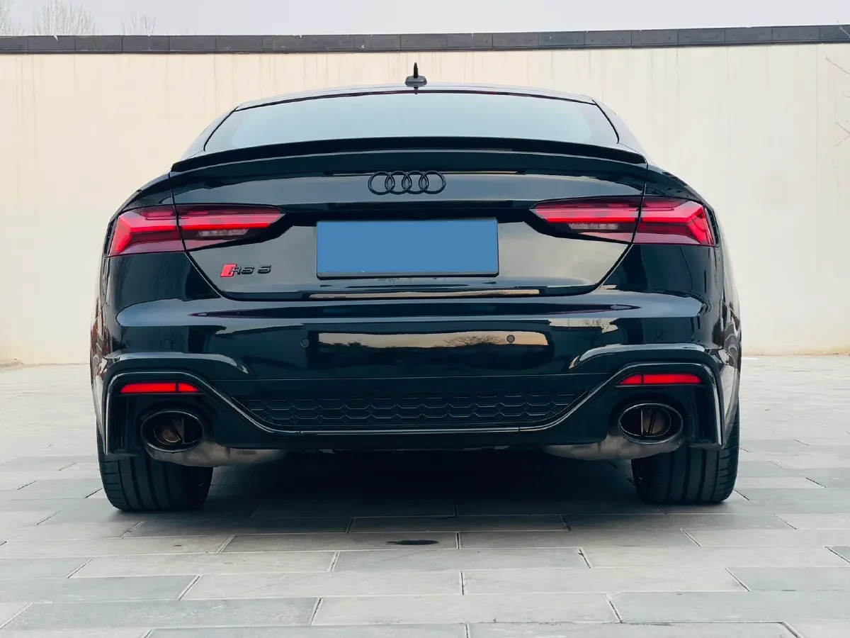 2023 Audi RS 5 2.9T 450HP V6 8AT,autocango,china used car exporter,china ev exporter,chinese used car exporter,chinese used ev exporter