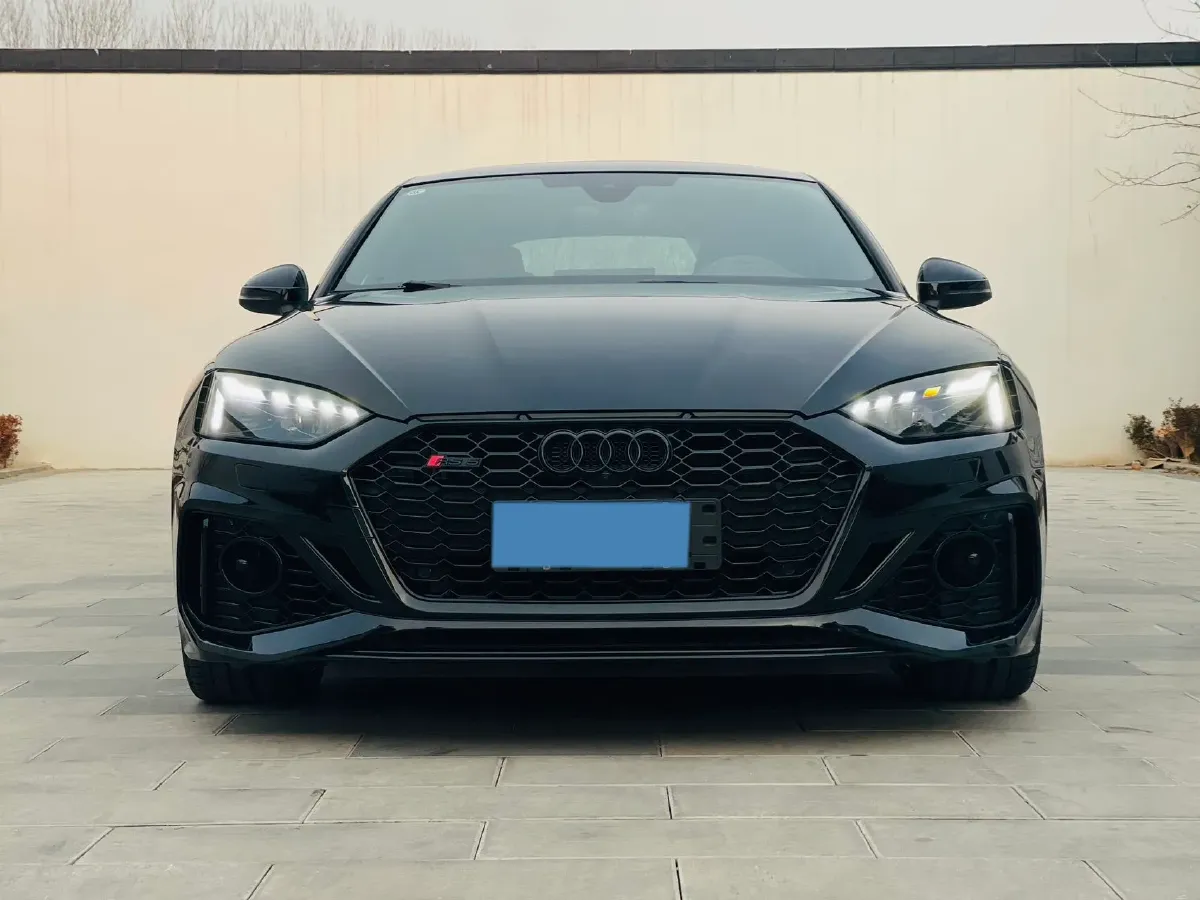 2023 Audi RS 5 2.9T 450HP V6 8AT,autocango,china used car exporter,china ev exporter,chinese used car exporter,chinese used ev exporter