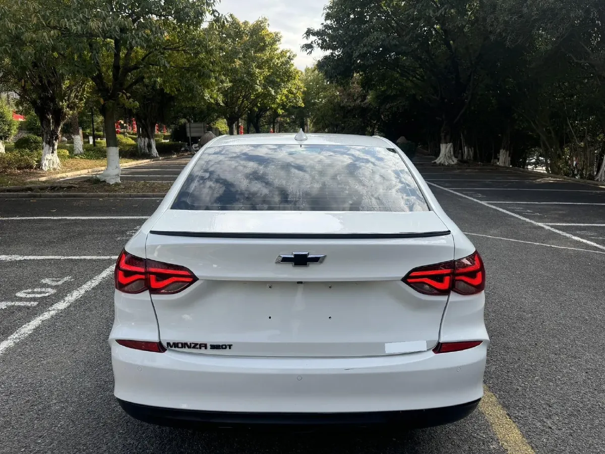 2019 Chevrolet Monza 1.0T 125HP L3 6DCT,autocango,china used car exporter,china ev exporter,chinese used car exporter,chinese used ev exporter