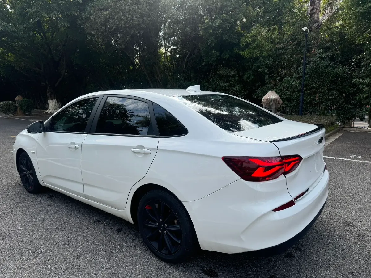 2019 Chevrolet Monza 1.0T 125HP L3 6DCT,autocango,china used car exporter,china ev exporter,chinese used car exporter,chinese used ev exporter