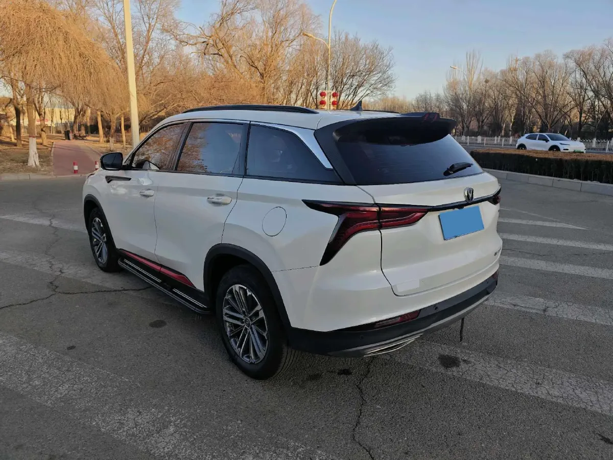 2021 ChangAn CS75 Plus 1.5T 178HP L4 6AT,autocango,china used car exporter,china ev exporter,chinese used car exporter,chinese used ev exporter