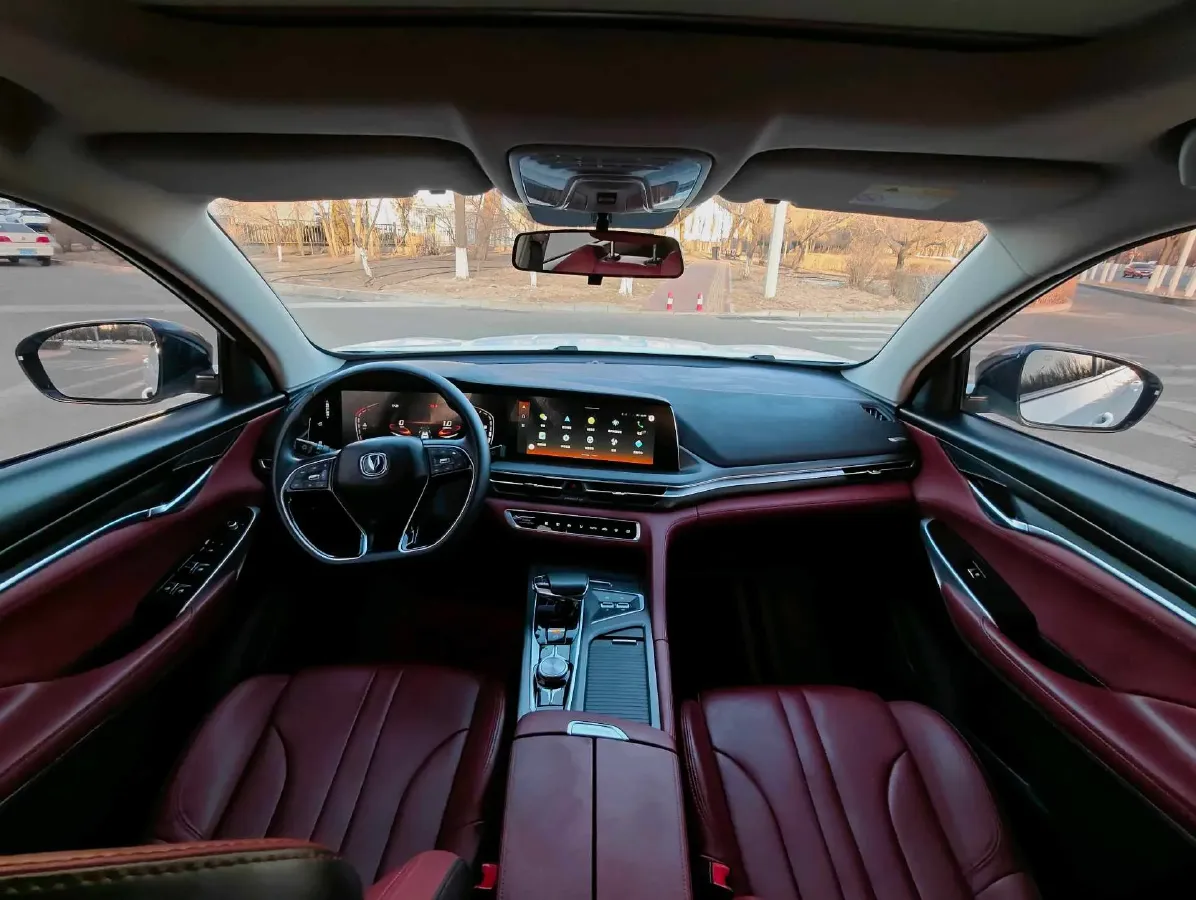 2021 ChangAn CS75 Plus 1.5T 178HP L4 6AT,autocango,china used car exporter,china ev exporter,chinese used car exporter,chinese used ev exporter