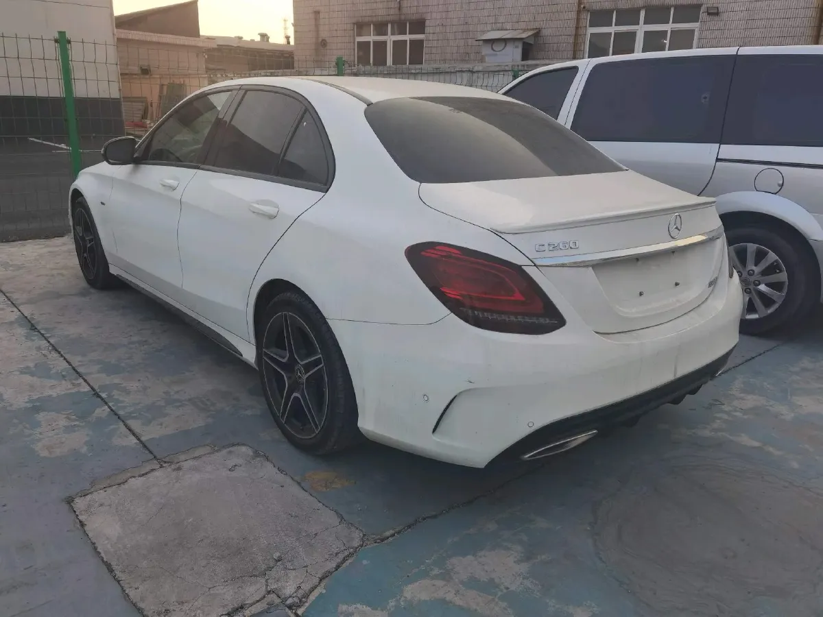 2021 Mercedes-Benz C Class 1.5T 184HP L4 9AT,autocango,china used car exporter,china ev exporter,chinese used car exporter,chinese used ev exporter