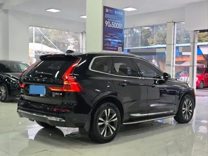 2023 Volvo XC60 2.0T 250HP L4 8AT,autocango,china used car exporter,china ev exporter,chinese used car exporter,chinese used ev exporter
