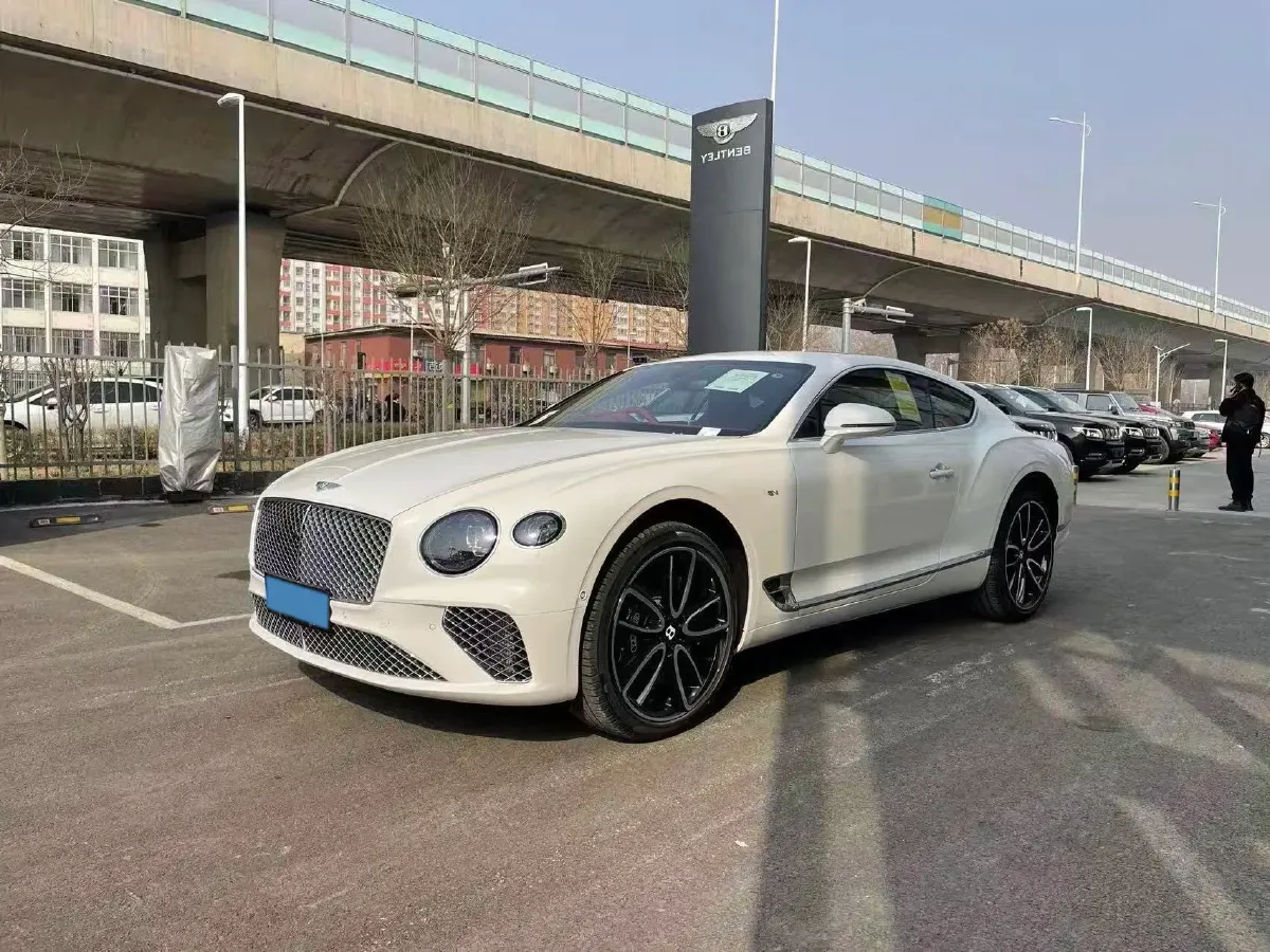 2020 Bentley Continental 4.0T 549HP V8 8DCT,autocango,china used car exporter,china ev exporter,chinese used car exporter,chinese used ev exporter