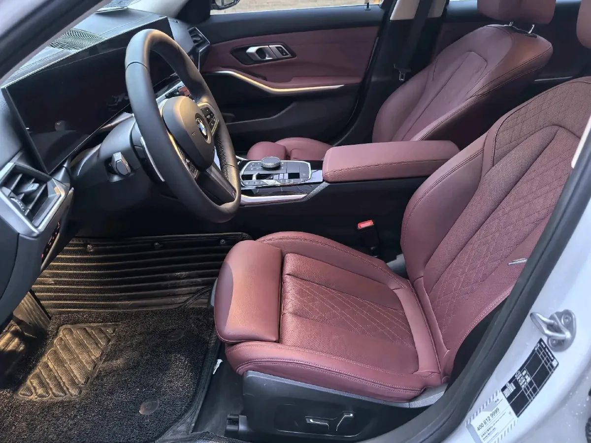 2024 BMW 3 Series 2.0T 156HP L4 8AT,autocango,china used car exporter,china ev exporter,chinese used car exporter,chinese used ev exporter