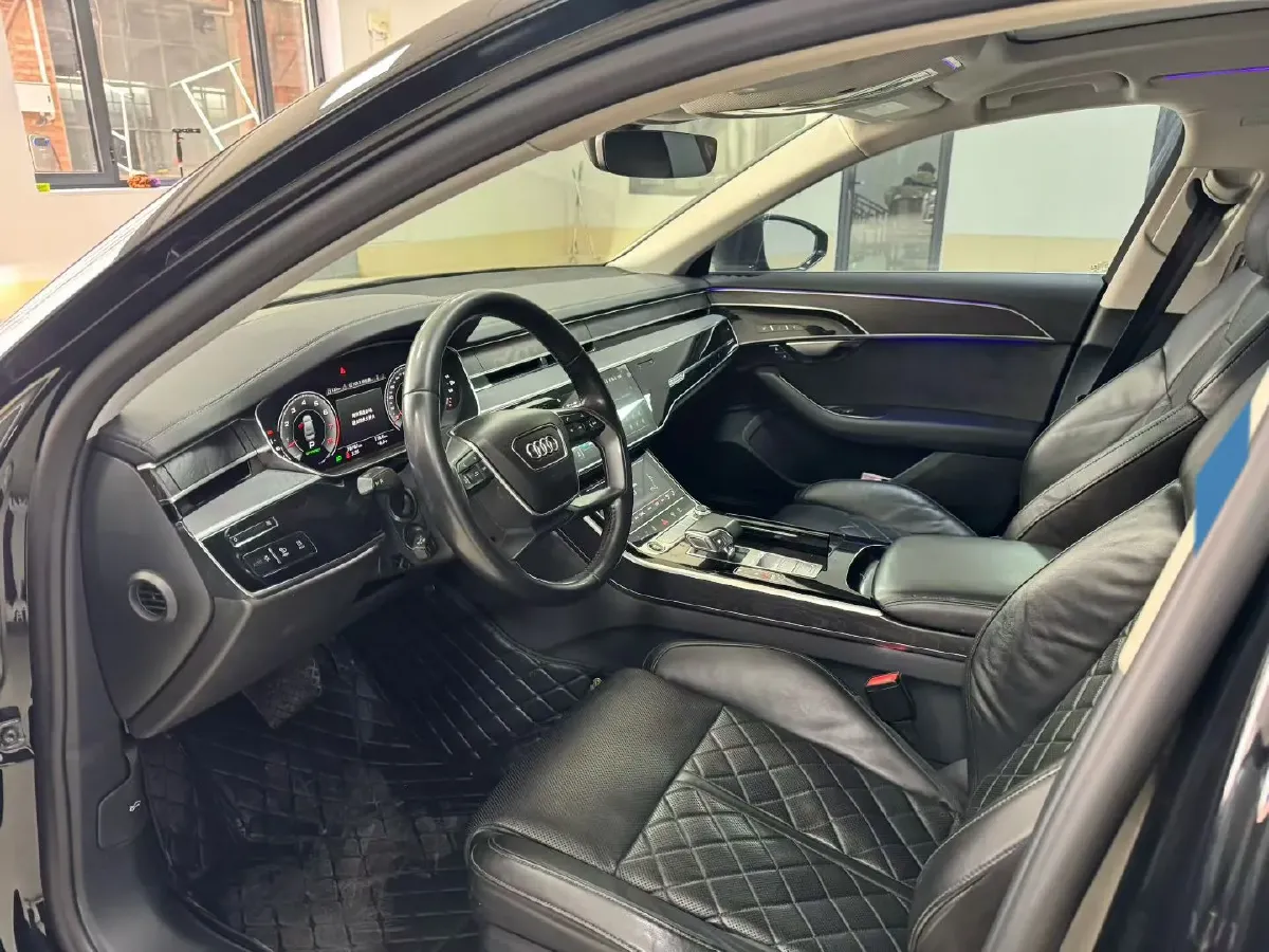 2021 Audi A8 3.0T 286HP V6 8AT,autocango,china used car exporter,china ev exporter,chinese used car exporter,chinese used ev exporter