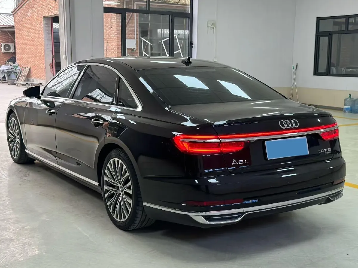2021 Audi A8 3.0T 286HP V6 8AT,autocango,china used car exporter,china ev exporter,chinese used car exporter,chinese used ev exporter