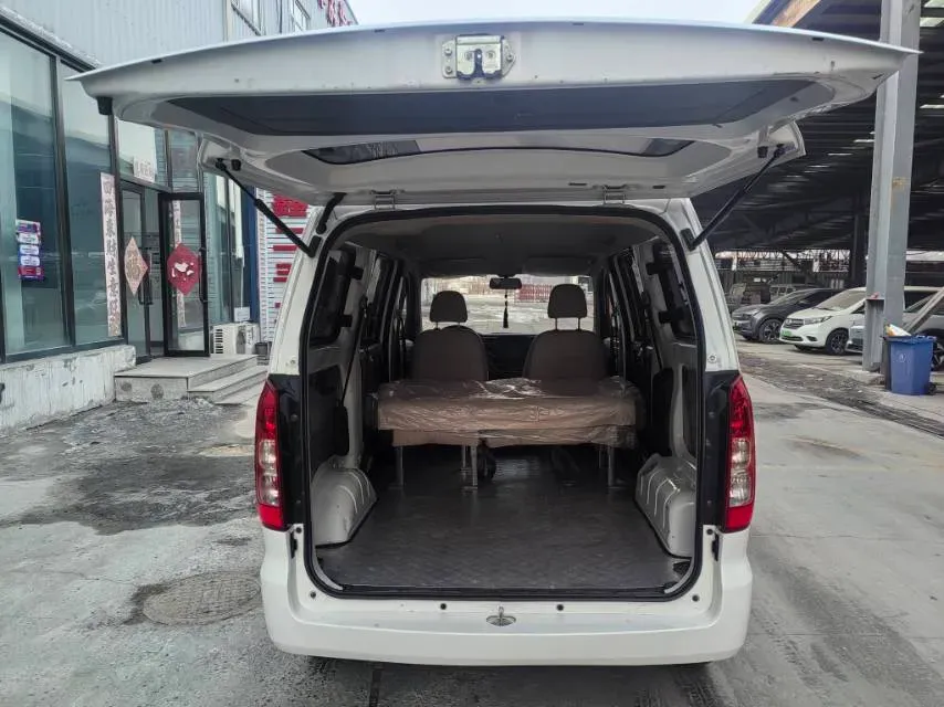 2021 WuLing HongGuang V 1.5L 99HP L4 6MT,autocango,china used car exporter,china ev exporter,chinese used car exporter,chinese used ev exporter