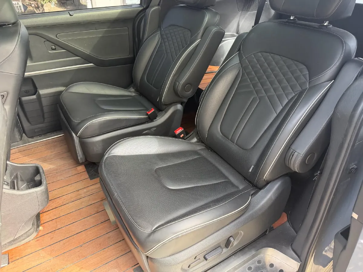 2021 Hyundai Custo 2.0T 236HP L4 8AT,autocango,china used car exporter,china ev exporter,chinese used car exporter,chinese used ev exporter