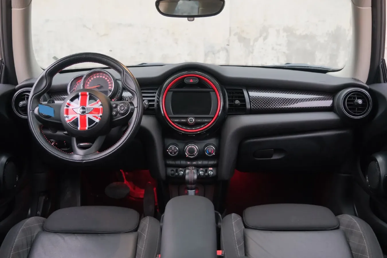 2017 MINI MINI 2.0T 192HP L4 6AT,autocango,china used car exporter,china ev exporter,chinese used car exporter,chinese used ev exporter