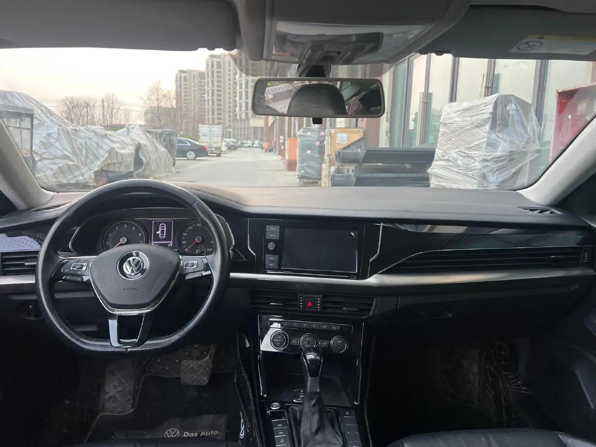2019 Skoda Kodiak 2.0T 186HP L4 7DCT,autocango,china used car exporter,china ev exporter,chinese used car exporter,chinese used ev exporter