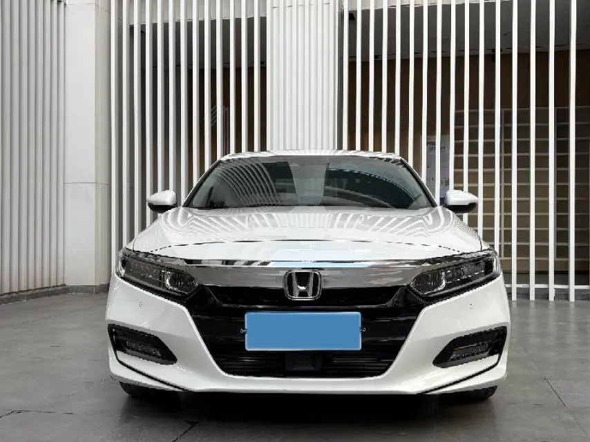 2021 Honda Accord 1.5T 194HP L4 CVT,autocango,china used car exporter,china ev exporter,chinese used car exporter,chinese used ev exporter