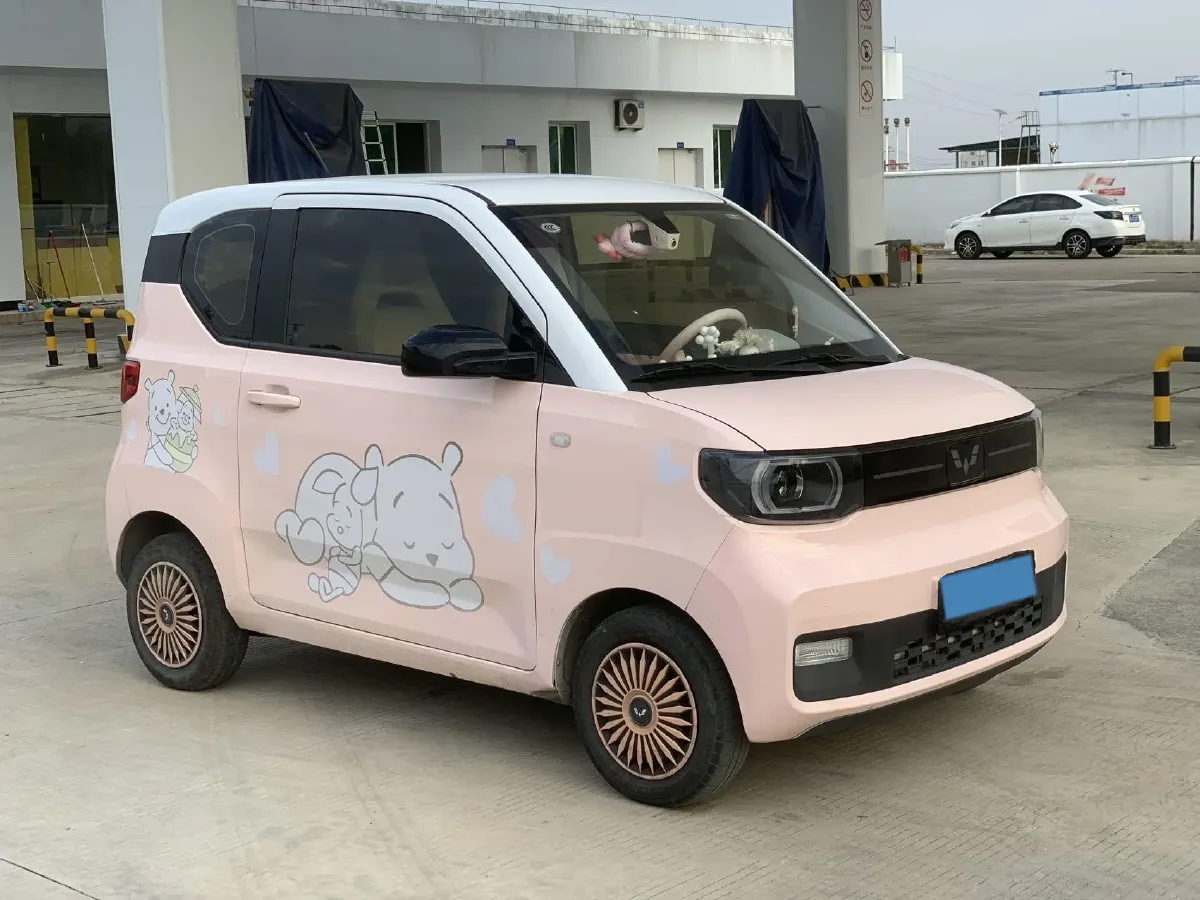 2022 WuLing HongGuang MINI EV BEV 9KWH,autocango,china used car exporter,china ev exporter,chinese used car exporter,chinese used ev exporter