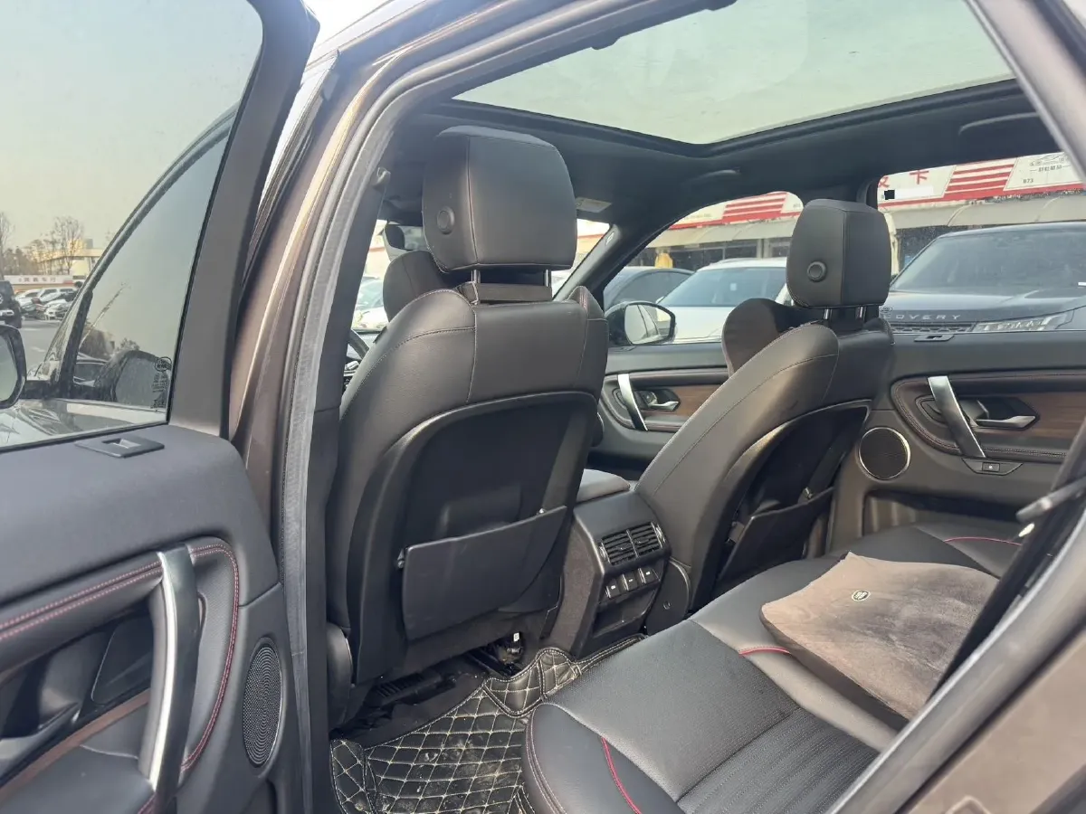 2022 Land Rover Discovery Sport 2.0T 249HP L4 9AT,autocango,china used car exporter,china ev exporter,chinese used car exporter,chinese used ev exporter