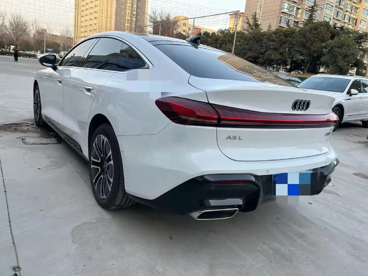 2026 Audi A5L Sportback 2.0T 204HP L4 7DCT,autocango,china used car exporter,china ev exporter,chinese used car exporter,chinese used ev exporter