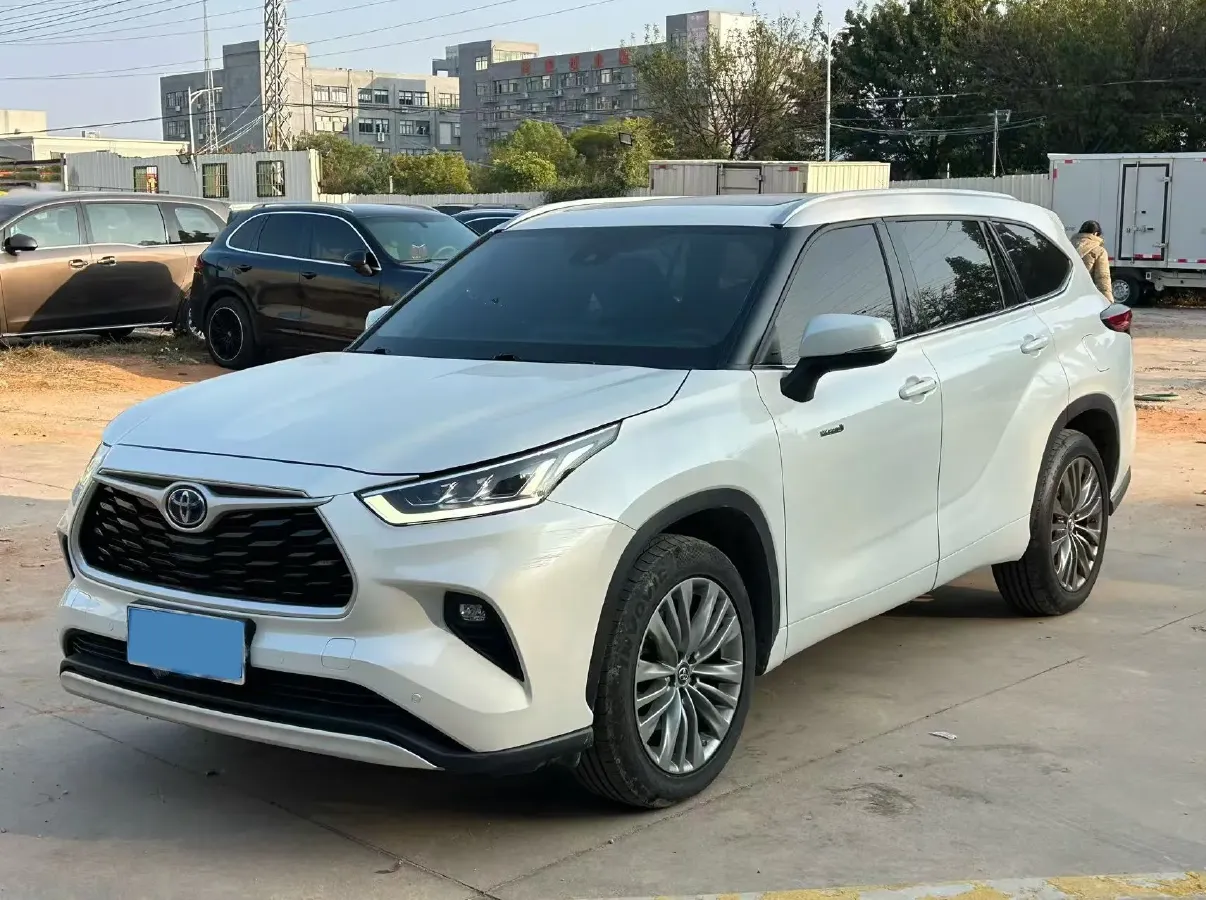 2022 Toyota Highlander 2.5L 192HP L4 E-CVT Hybrid,autocango,china used car exporter,china ev exporter,chinese used car exporter,chinese used ev exporter