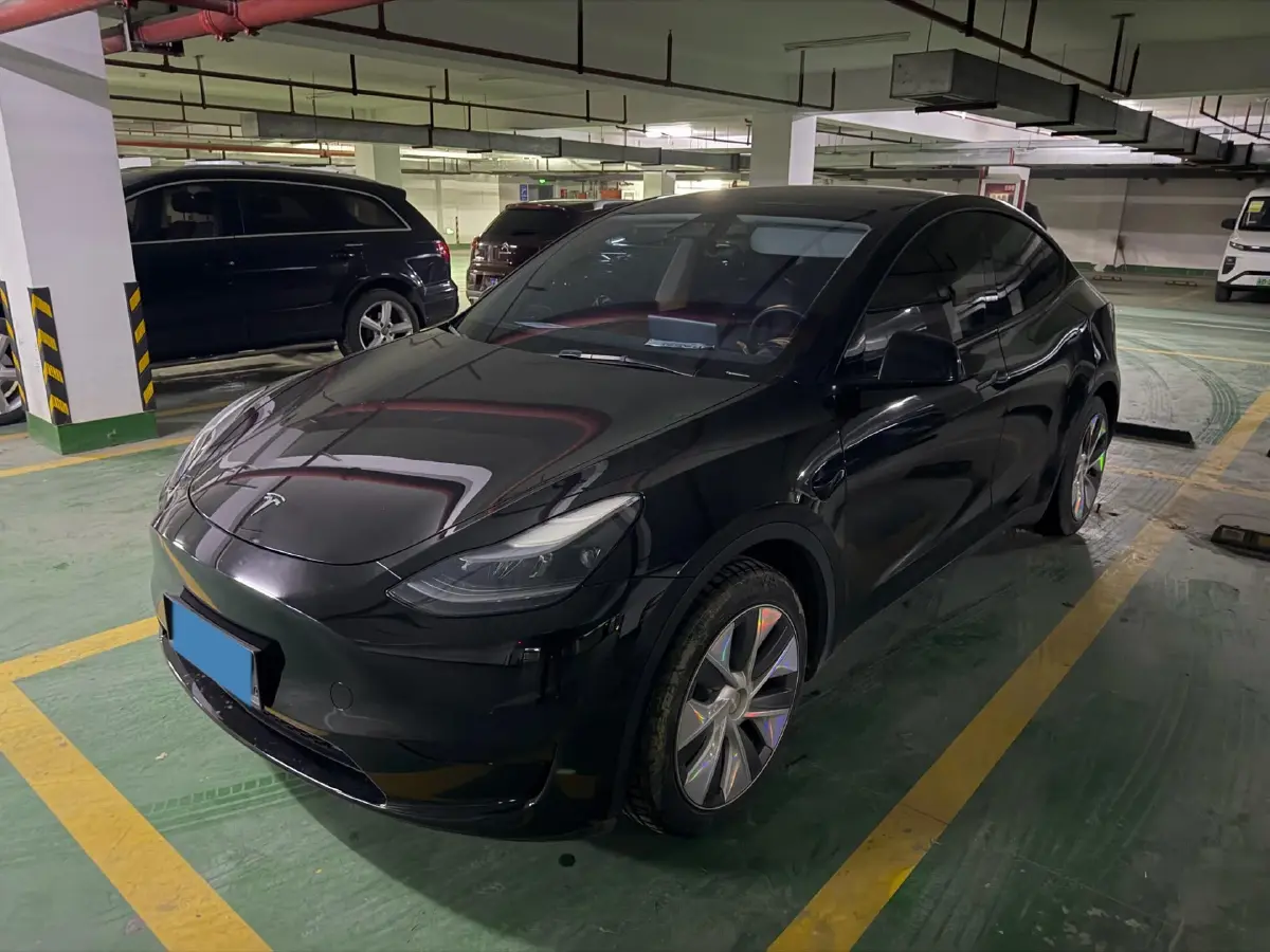 2022 Tesla Model Y BEV 60KWH