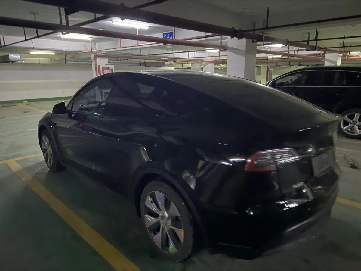 2022 Tesla Model Y BEV 60KWH,autocango,china used car exporter,china ev exporter,chinese used car exporter,chinese used ev exporter