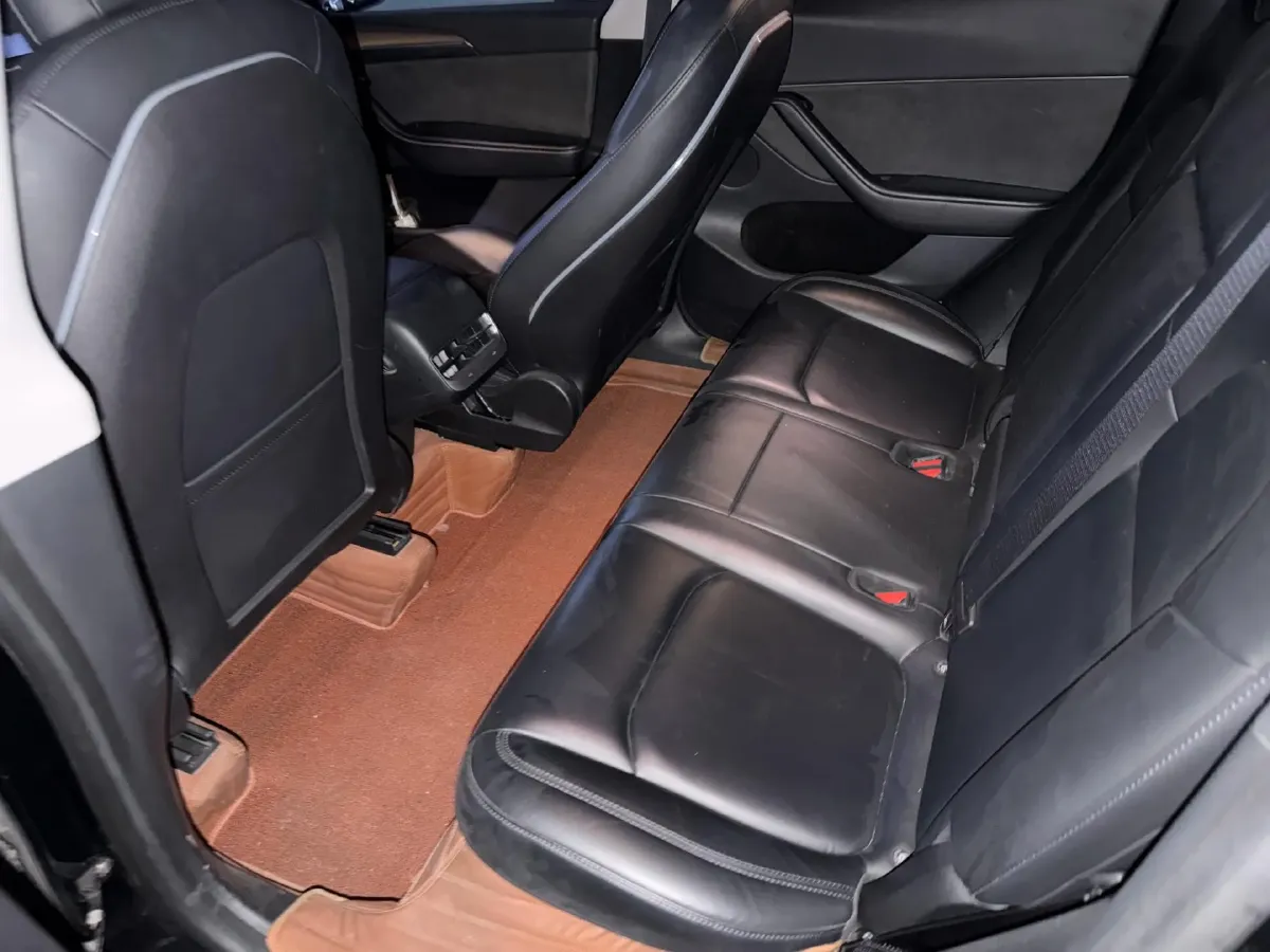 2022 Tesla Model Y BEV 60KWH,autocango,china used car exporter,china ev exporter,chinese used car exporter,chinese used ev exporter