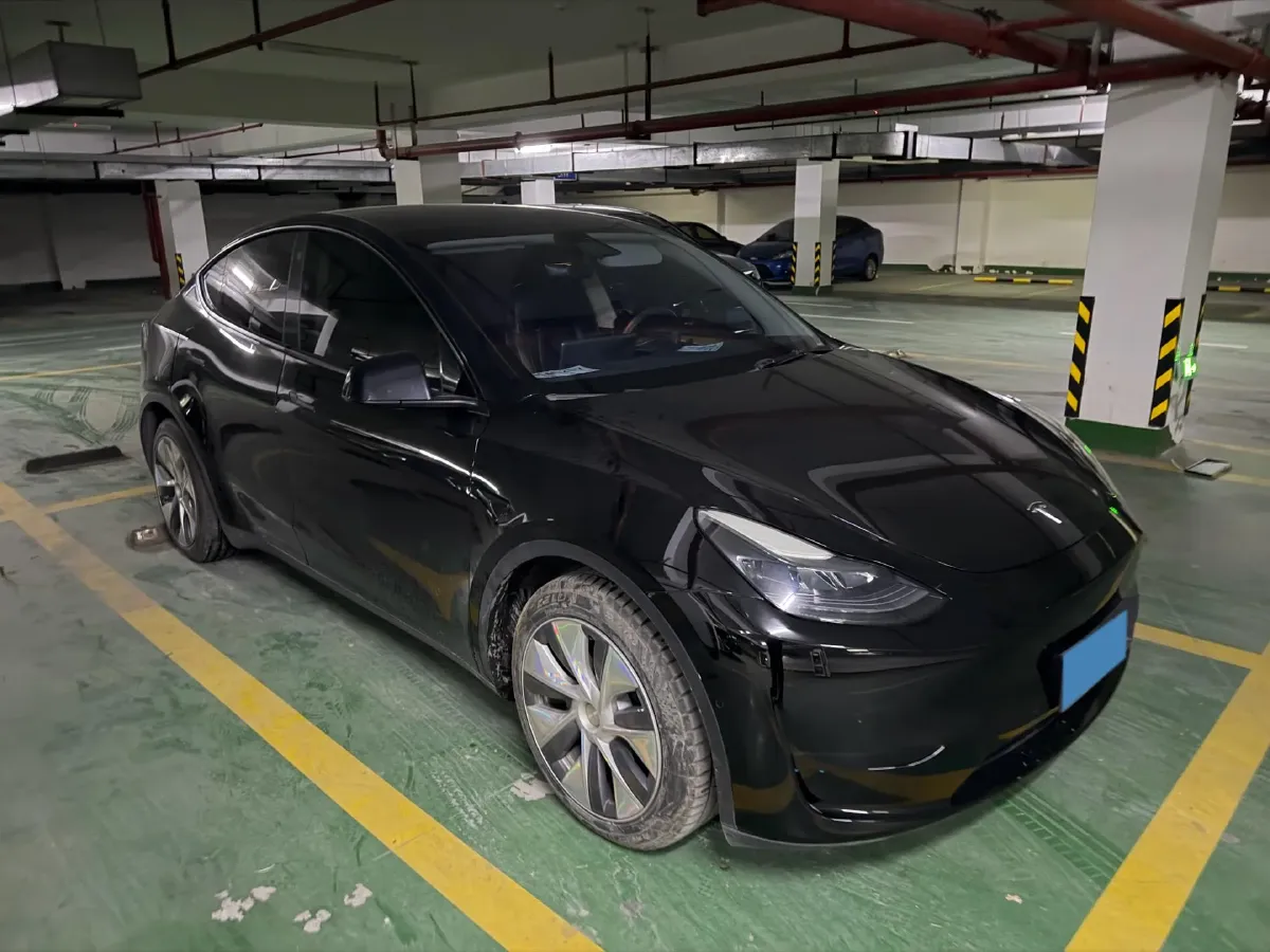 2022 Tesla Model Y BEV 60KWH,autocango,china used car exporter,china ev exporter,chinese used car exporter,chinese used ev exporter