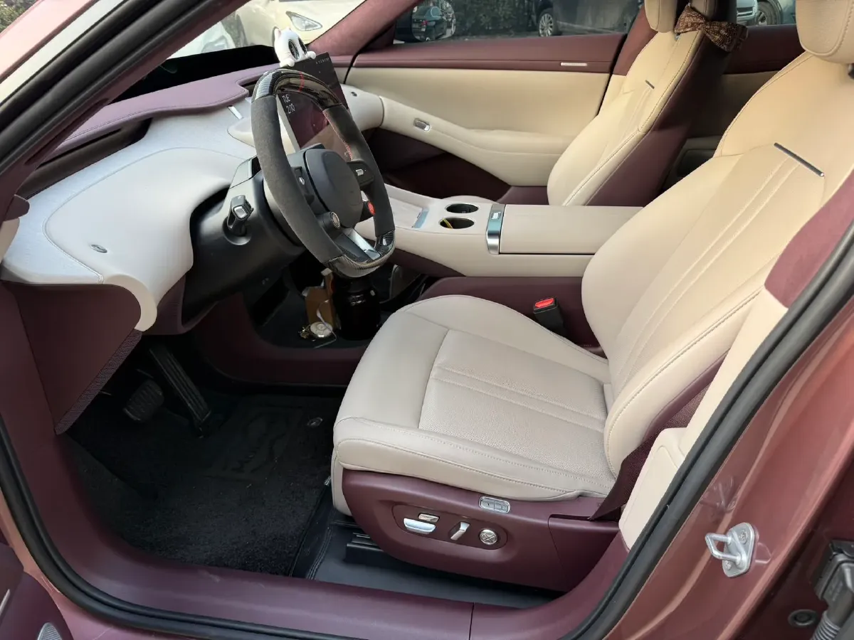 2025 MI YU7 BEV 101.7KWH,autocango,china used car exporter,china ev exporter,chinese used car exporter,chinese used ev exporter