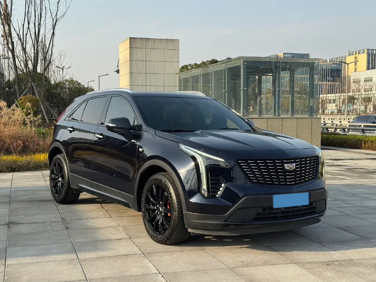 2021 Cadillac XT4 2.0T 237HP L4 9AT,autocango,china used car exporter,china ev exporter,chinese used car exporter,chinese used ev exporter