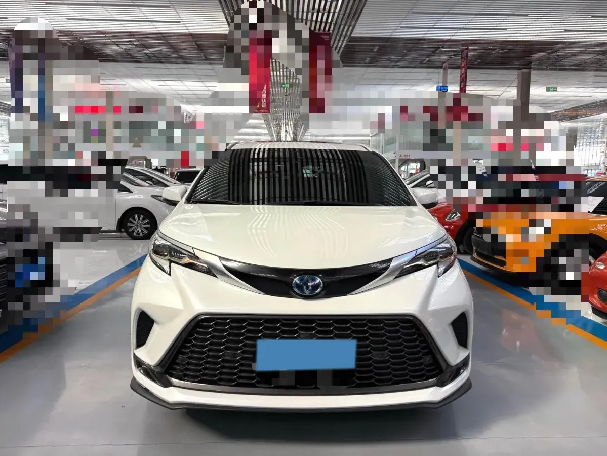 2023 Toyota Granvia 2.5L 189HP L4 E-CVT Hybrid,autocango,china used car exporter,china ev exporter,chinese used car exporter,chinese used ev exporter