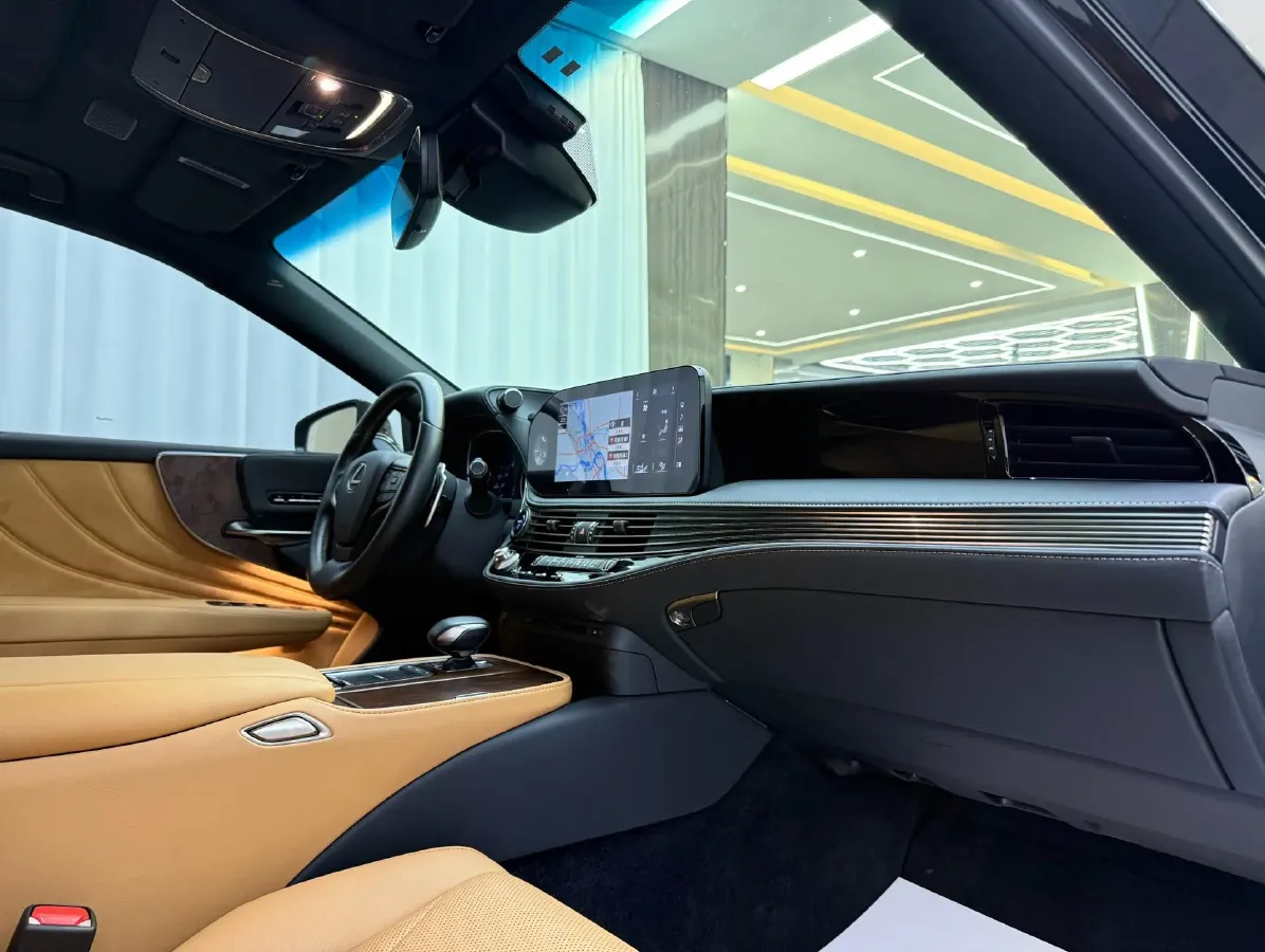 2021 Lexus LS 3.5L 299HP V6 E-CVT Hybrid,autocango,china used car exporter,china ev exporter,chinese used car exporter,chinese used ev exporter