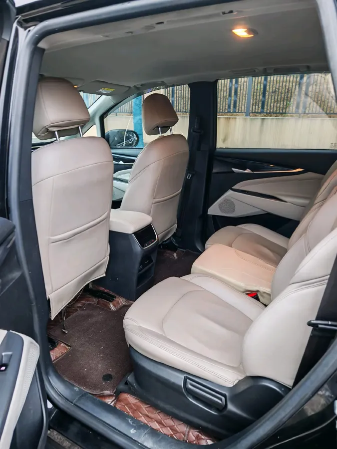 2023 MAXUS G50 1.5T 181HP L4 6MT,autocango,china used car exporter,china ev exporter,chinese used car exporter,chinese used ev exporter