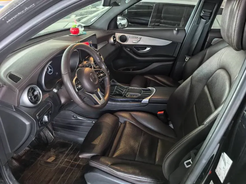 2022 Mercedes-Benz GLC Class 2.0T 197HP L4 9AT,autocango,china used car exporter,china ev exporter,chinese used car exporter,chinese used ev exporter