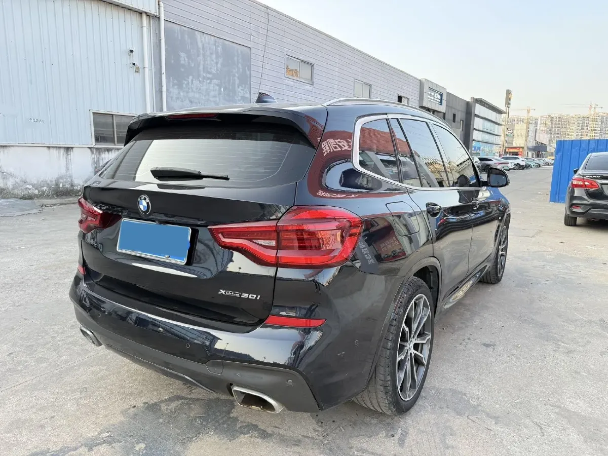 2021 BMW X3 2.0T 252HP L4 8AT,autocango,china used car exporter,china ev exporter,chinese used car exporter,chinese used ev exporter