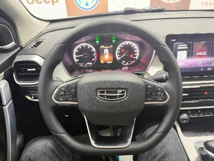 2021 Geely Coolray 1.4T 141HP L4 6DCT,autocango,china used car exporter,china ev exporter,chinese used car exporter,chinese used ev exporter