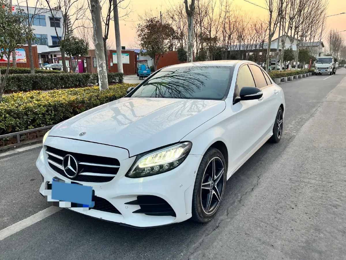 2020 Mercedes-Benz C Class 1.5T 184HP L4 9AT,autocango,china used car exporter,china ev exporter,chinese used car exporter,chinese used ev exporter