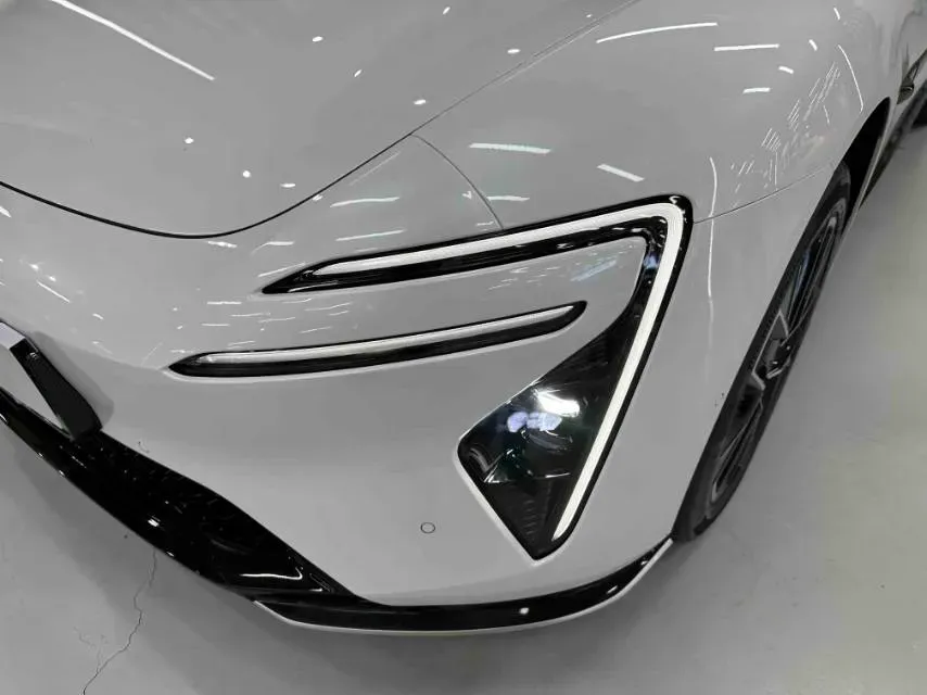 2025 Avatr 06 REEV 156HP REEV,autocango,china used car exporter,china ev exporter,chinese used car exporter,chinese used ev exporter