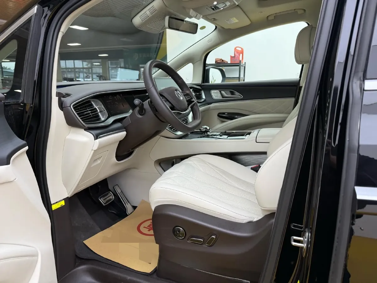 2025 Denza D9 1.5T 156HP L4 E-CVT PHEV 40KWH,autocango,china used car exporter,china ev exporter,chinese used car exporter,chinese used ev exporter