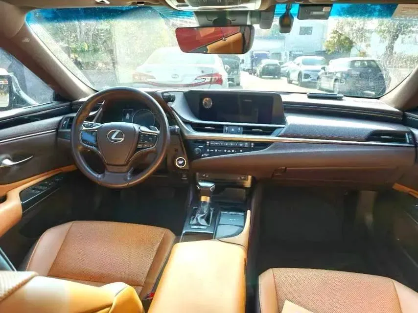 2018 Lexus ES 2.5L 178HP L4 E-CVT Hybrid,autocango,china used car exporter,china ev exporter,chinese used car exporter,chinese used ev exporter