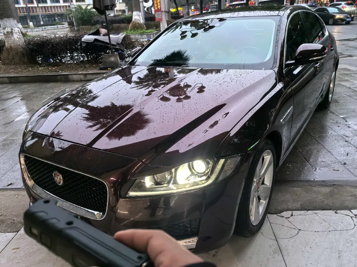 2018 Jaguar XFL 2.0T 200HP L4 8AT,autocango,china used car exporter,china ev exporter,chinese used car exporter,chinese used ev exporter