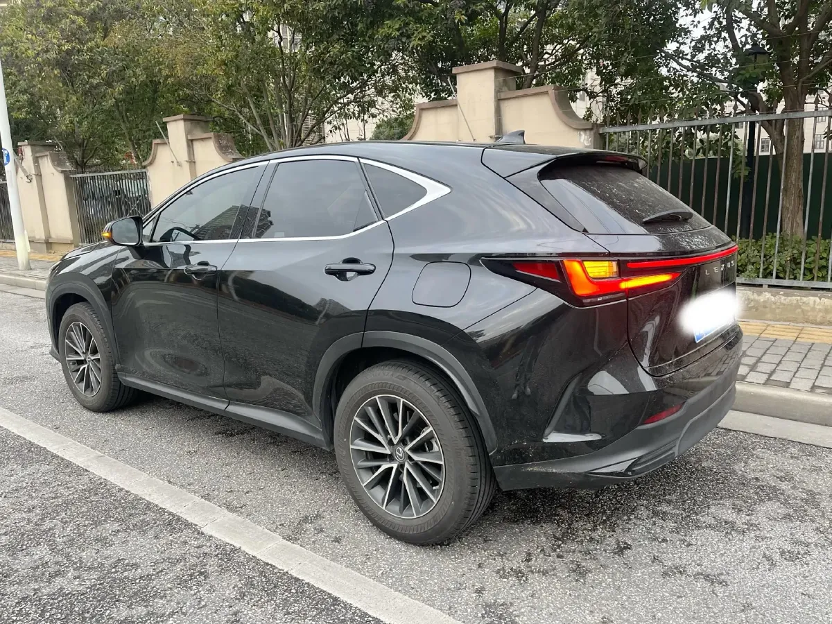 2022 Lexus NX 2.5L 205HP L4 8AT,autocango,china used car exporter,china ev exporter,chinese used car exporter,chinese used ev exporter