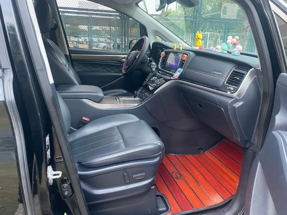 2019 GAC Trumpchi M8 2.0T 201HP L4 6AT,autocango,china used car exporter,china ev exporter,chinese used car exporter,chinese used ev exporter