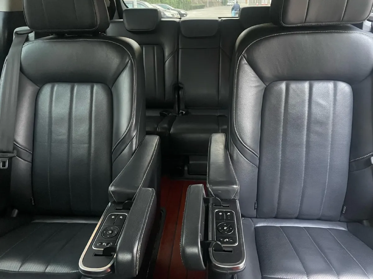 2019 GAC Trumpchi M8 2.0T 201HP L4 6AT,autocango,china used car exporter,china ev exporter,chinese used car exporter,chinese used ev exporter