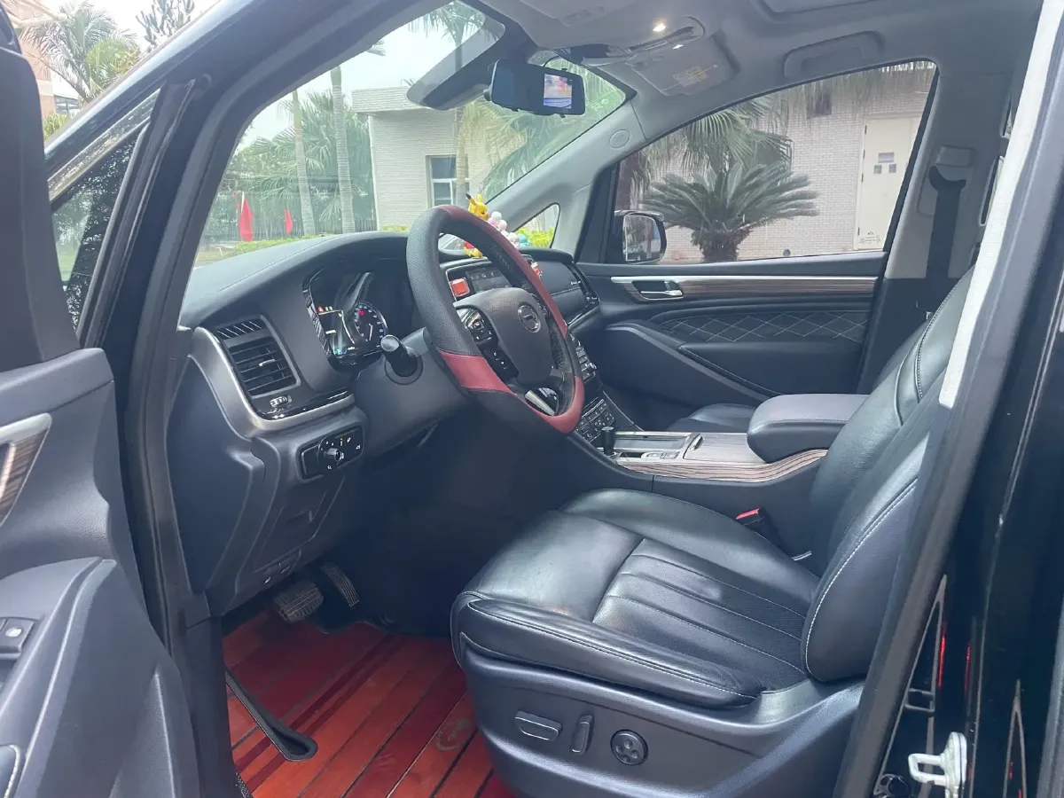 2019 GAC Trumpchi M8 2.0T 201HP L4 6AT,autocango,china used car exporter,china ev exporter,chinese used car exporter,chinese used ev exporter