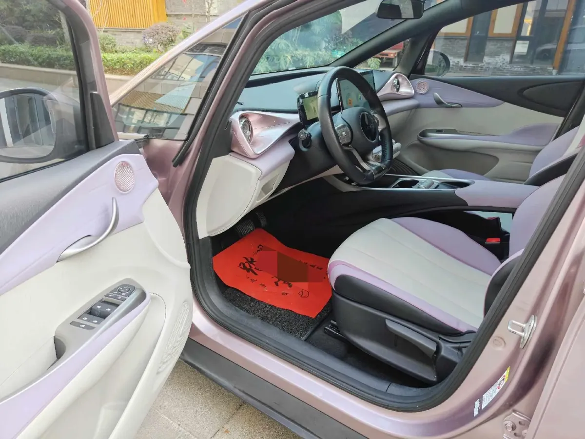 2021 Ford Escort 1.5L 122HP L3 6AT,autocango,china used car exporter,china ev exporter,chinese used car exporter,chinese used ev exporter